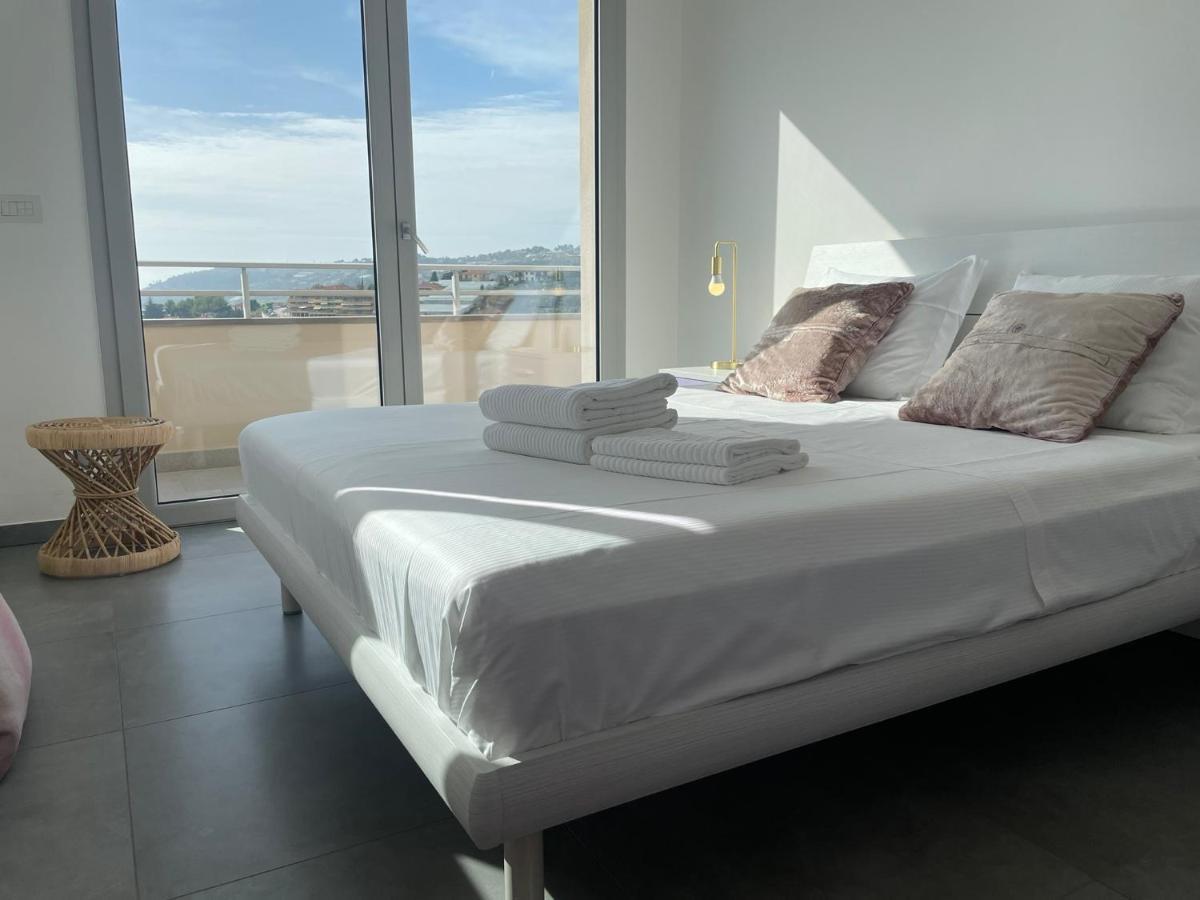Residence Eucalyptus-San Remo-Free Parking المظهر الخارجي الصورة